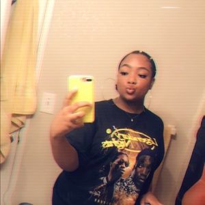 Meet your Posher, Kennedy